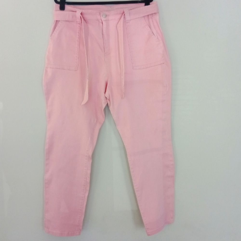 NY&C SUPER HIGH WAIST PANTS SIZE 18.